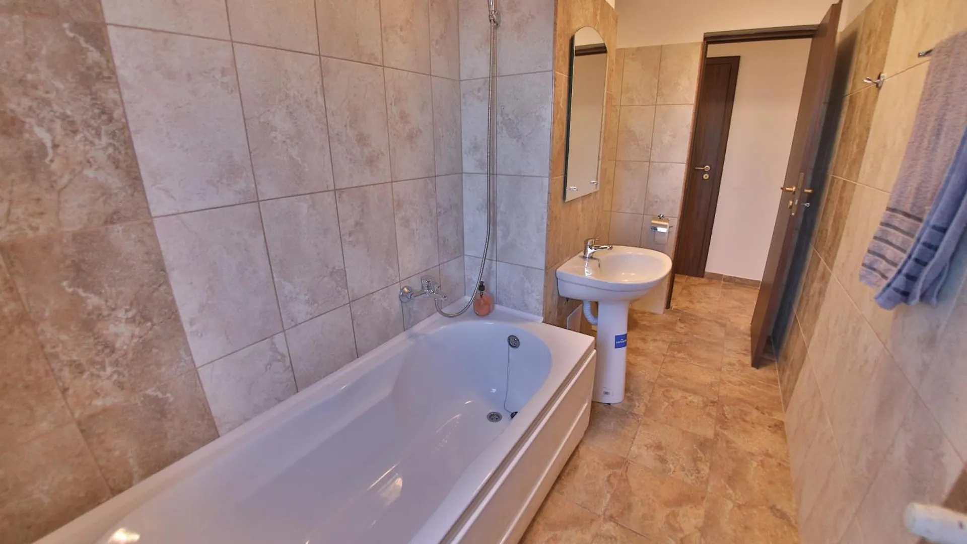 아파트 Dream Residence Romantic 부쿠레슈티 루마니아